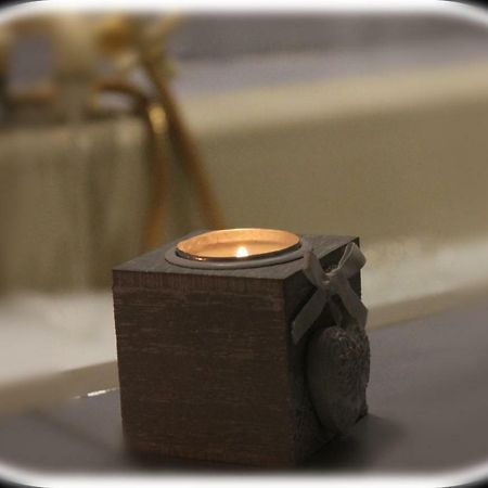 San Peter'S Golden Rooms โรม ภายนอก รูปภาพ
