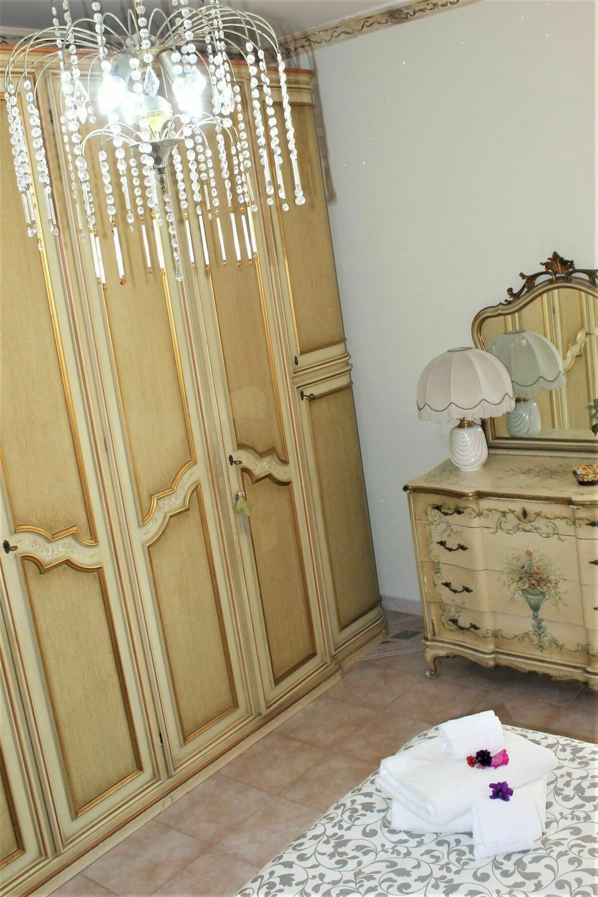 San Peter'S Golden Rooms โรม ภายนอก รูปภาพ