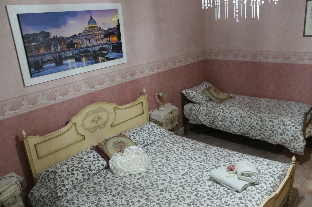 San Peter'S Golden Rooms โรม ภายนอก รูปภาพ