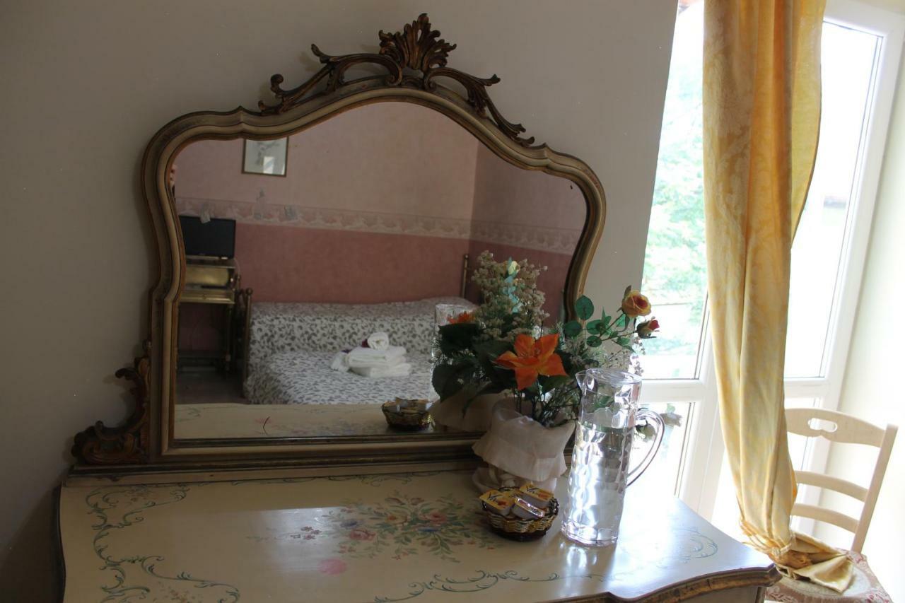 San Peter'S Golden Rooms โรม ภายนอก รูปภาพ