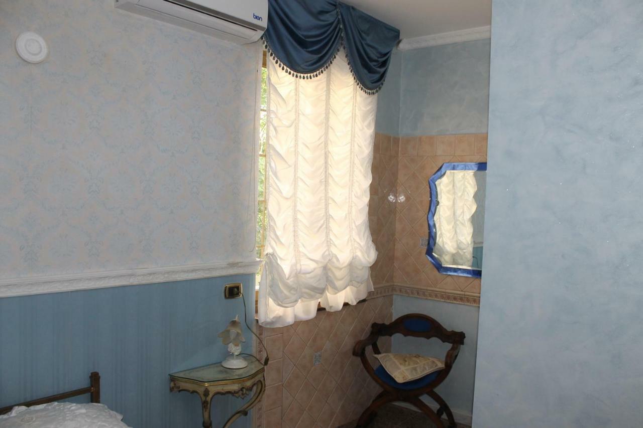San Peter'S Golden Rooms โรม ภายนอก รูปภาพ